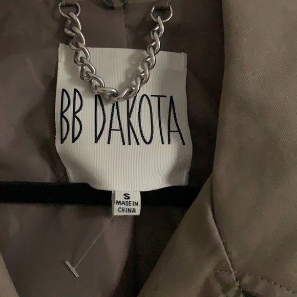 BB Dakota Trench Coat - Picture 2 of 3